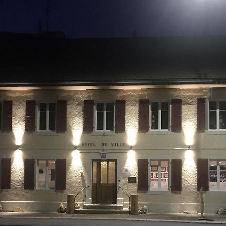 Hotel De Ville Les Verrieres Exterior photo